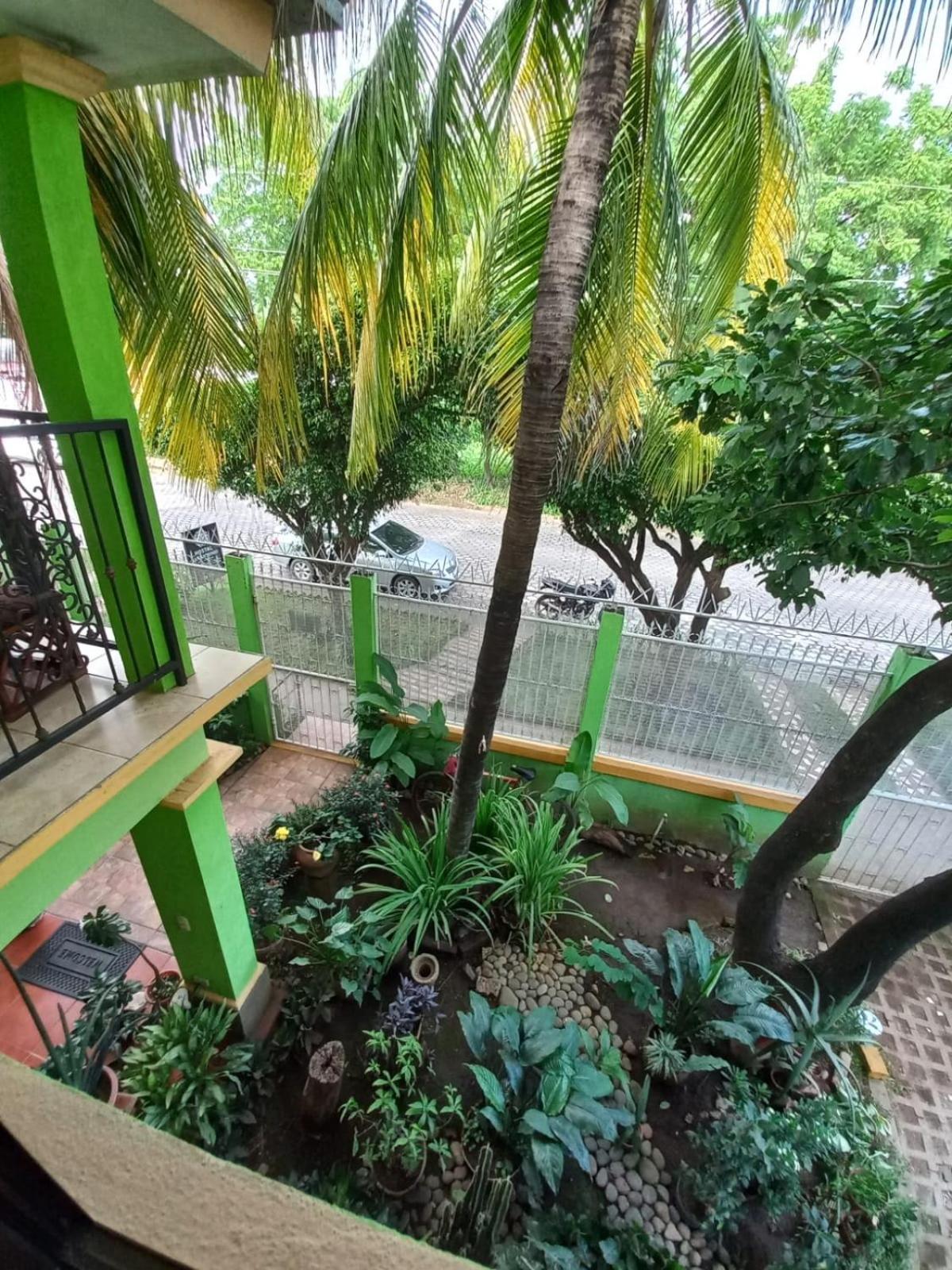 Hostal San Antonio Leon Bagian luar foto