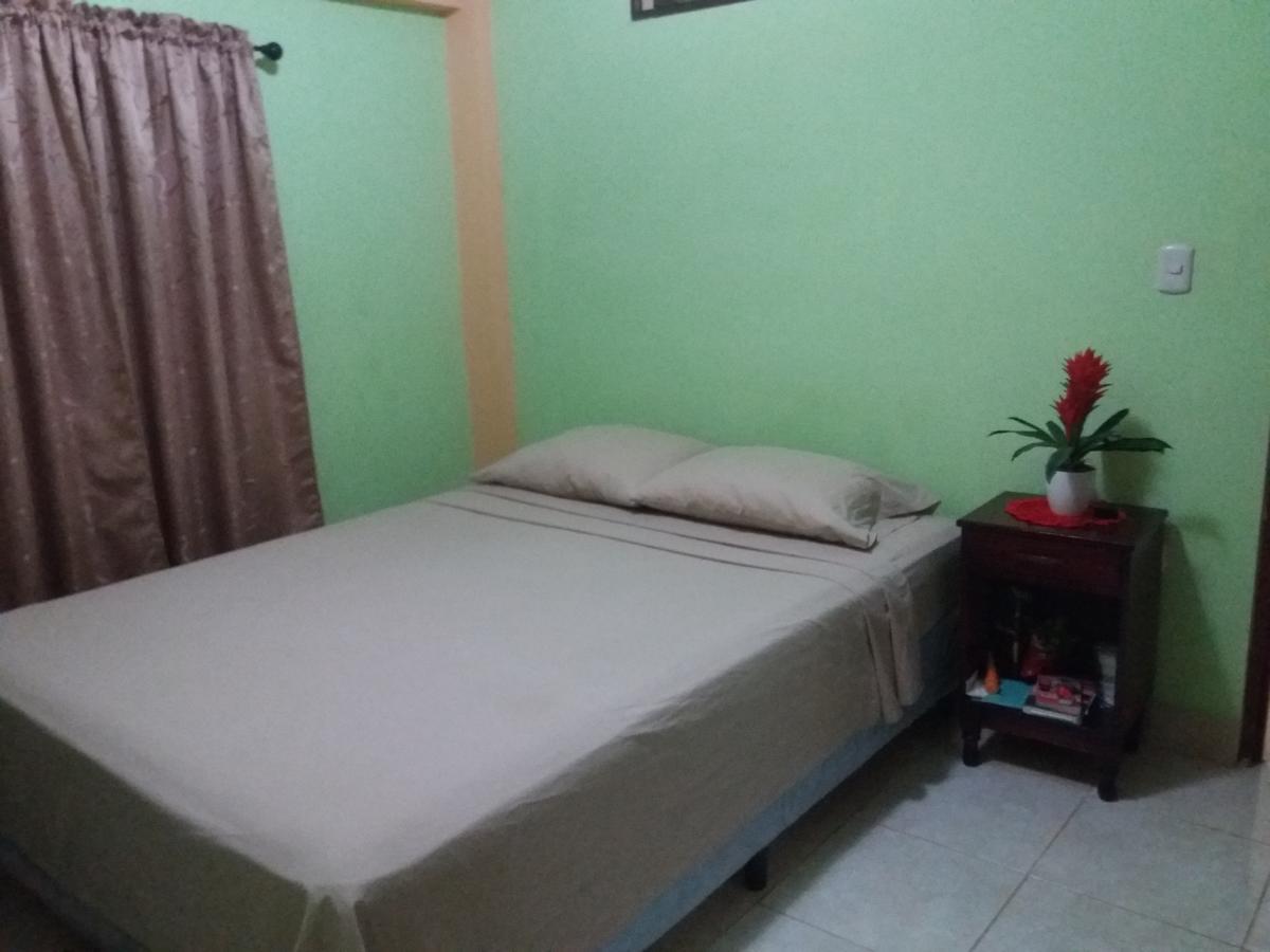 Hostal San Antonio Leon Bagian luar foto